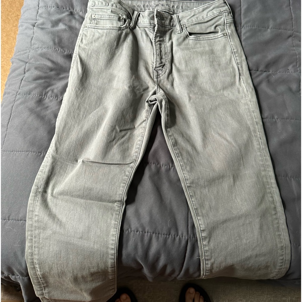American eagle grey slim men’s jean 31x30